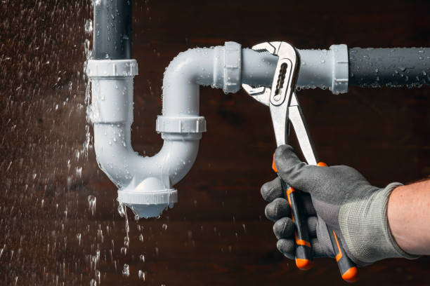 Professional Drain Cleaning technician working in Quinton, NJ